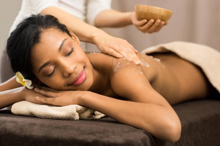 Body scrub and aromatherapy treatment
